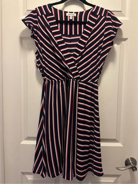 Monteau Dresses & Skirts - 🇺🇸 Monteau Navy, Red & White Striped Dress